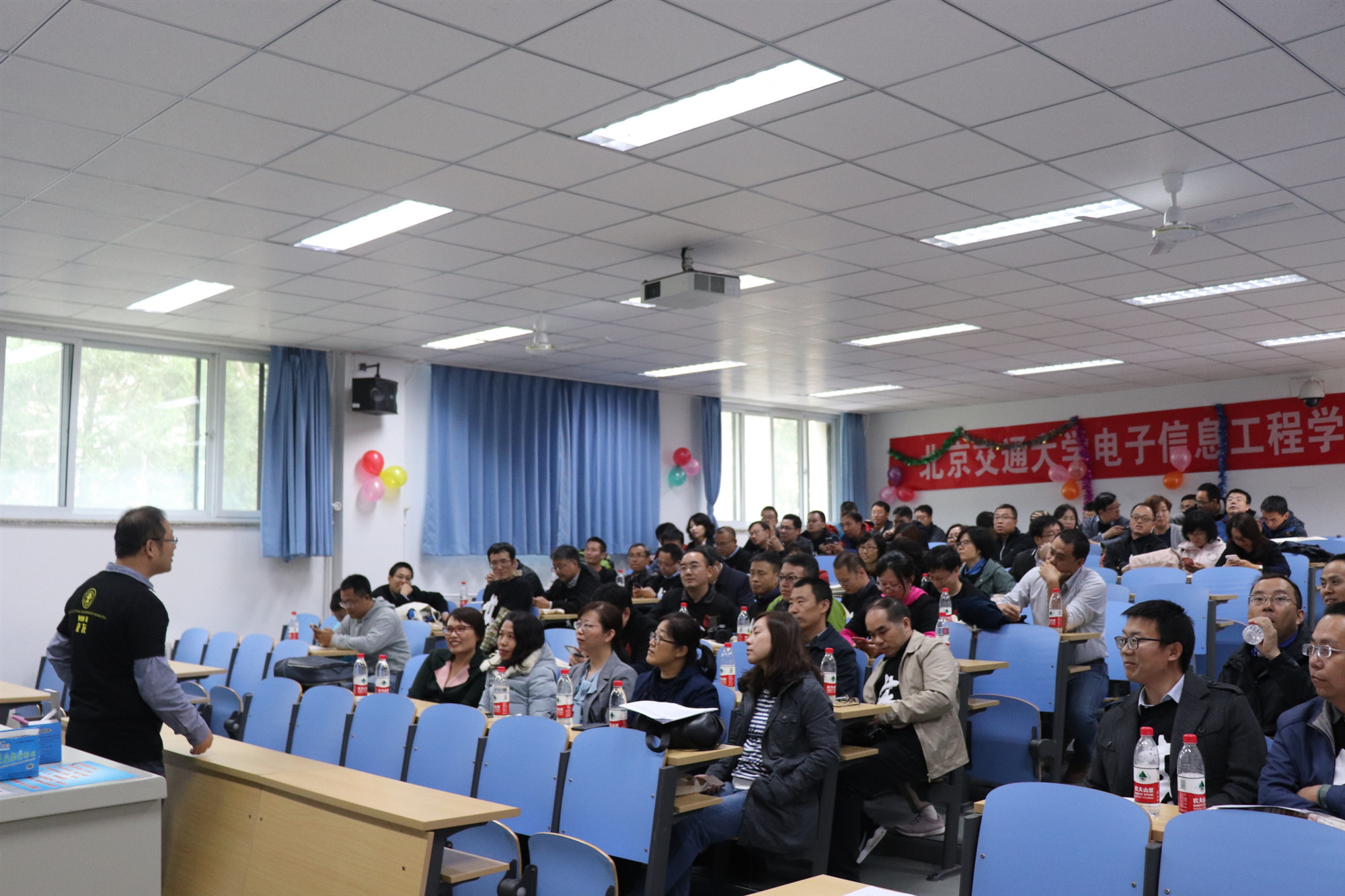 5、95级校友座谈会.JPG